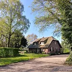 Bed & Breakfast 't Rheebokje 3*