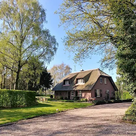 Bed & Breakfast 't Rheebokje 3*