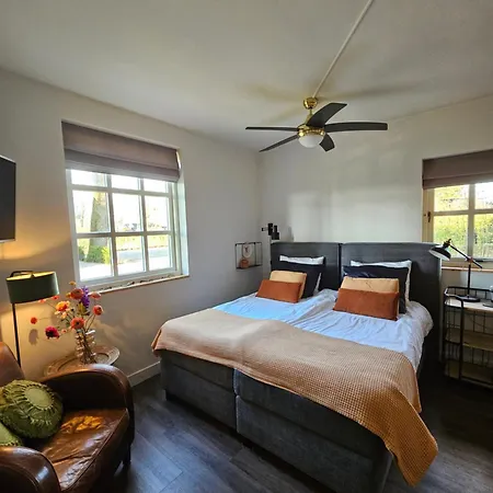 Bed & Breakfast 't Rheebokje