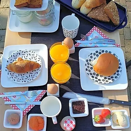 Bed & Breakfast 't Rheebokje 3*