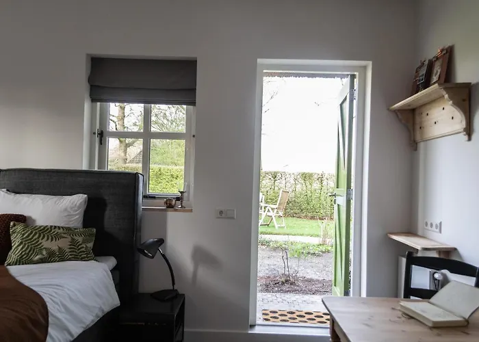 Bed & Breakfast 't Rheebokje 3*